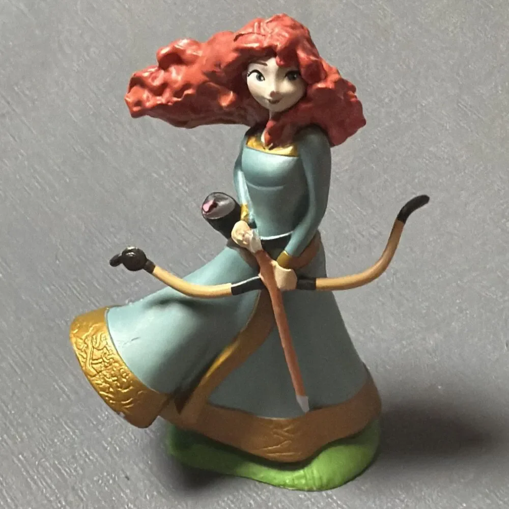 Disney Merida Figurine Blue Dress Gold Trim Bow Arrow Brave-M